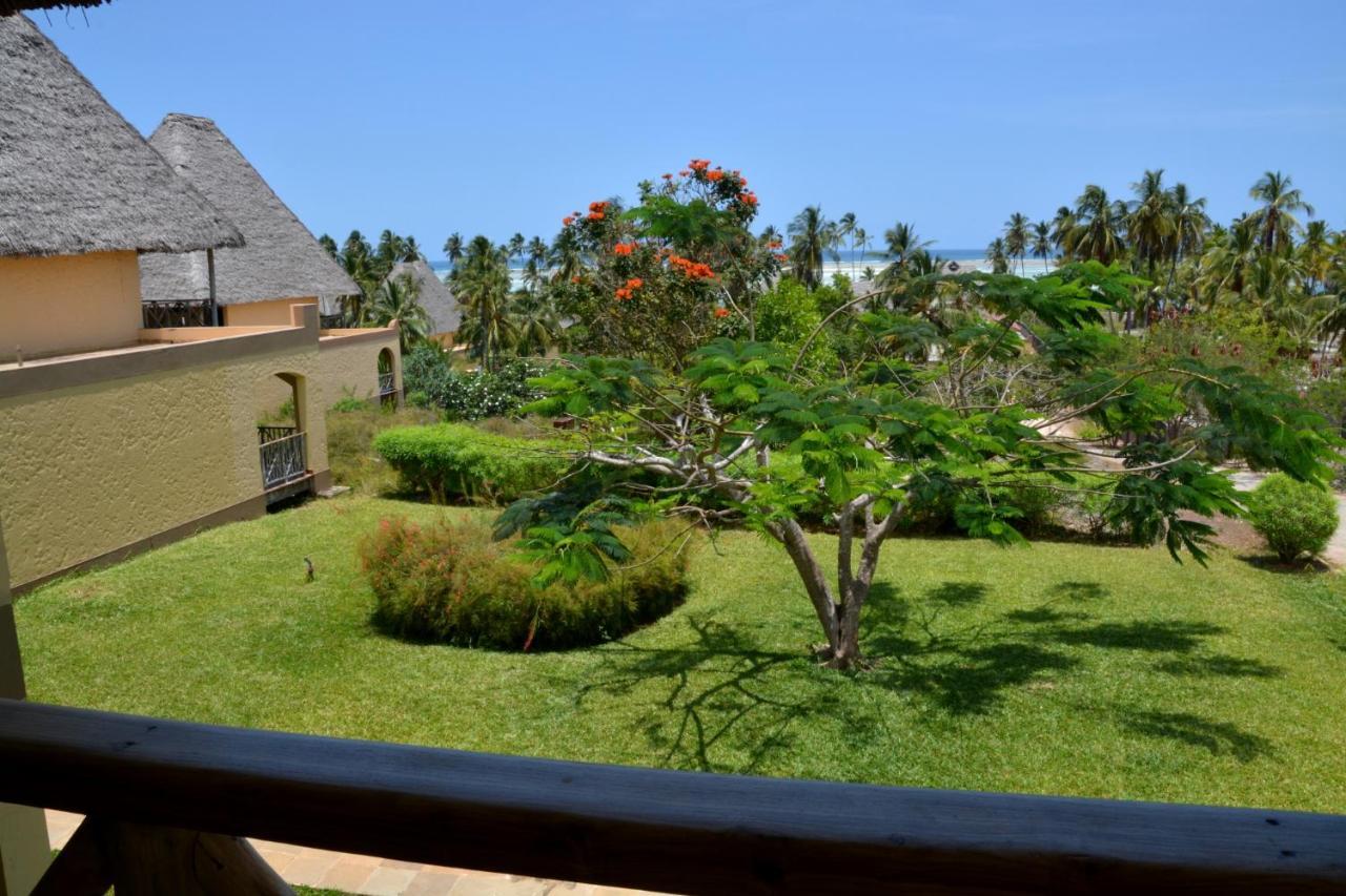 Neptune Pwani Beach Resort & Spa - All Inclusive Kiwengwa  Exterior foto