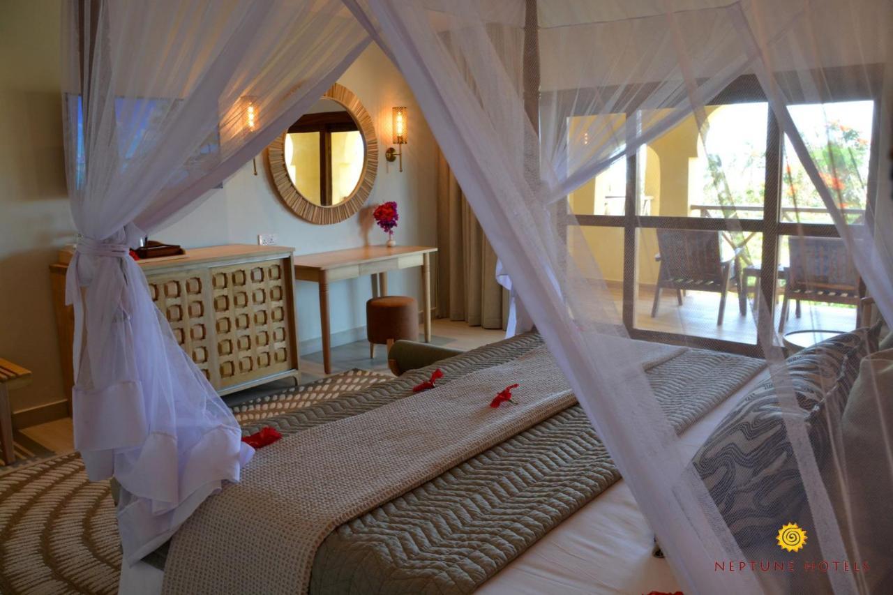 Neptune Pwani Beach Resort & Spa - All Inclusive Kiwengwa  Exterior foto