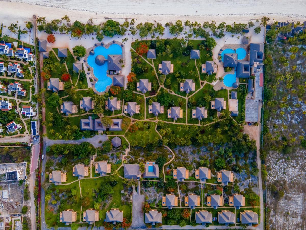 Neptune Pwani Beach Resort & Spa - All Inclusive Kiwengwa  Exterior foto