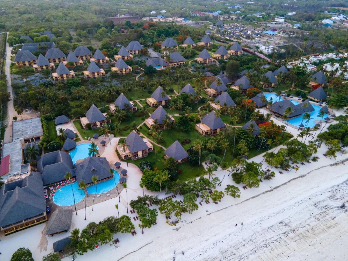 Neptune Pwani Beach Resort & Spa - All Inclusive Kiwengwa  Exterior foto