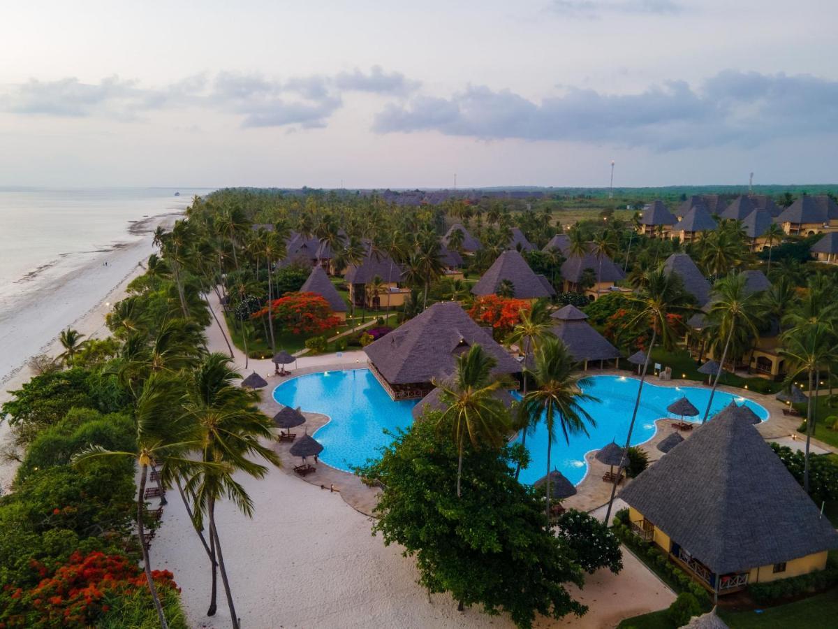 Neptune Pwani Beach Resort & Spa - All Inclusive Kiwengwa  Exterior foto