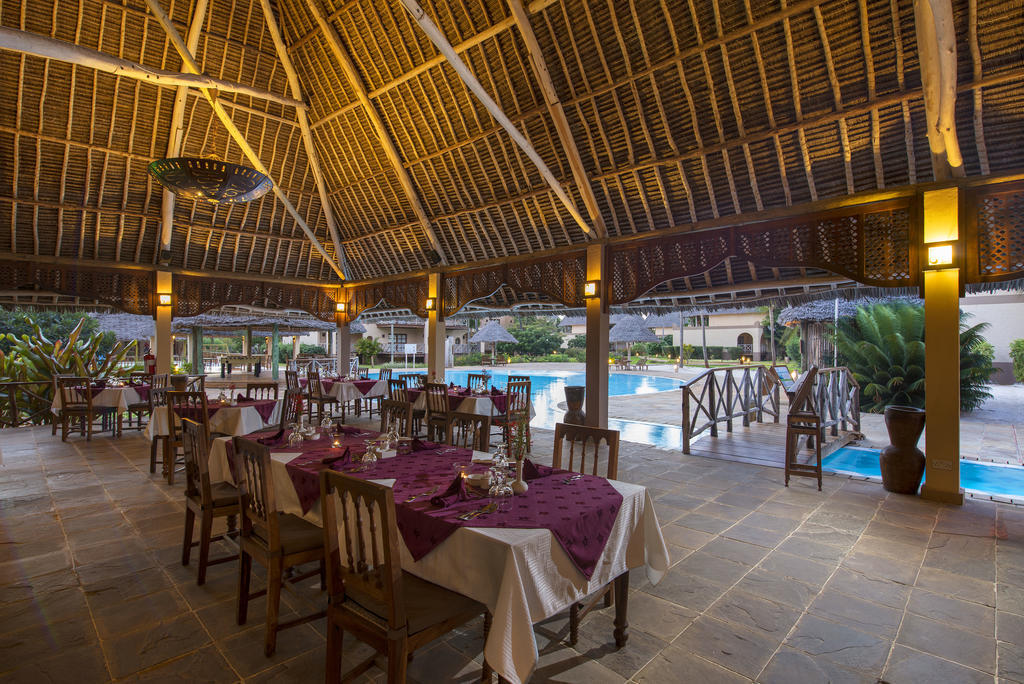 Neptune Pwani Beach Resort & Spa - All Inclusive Kiwengwa  Exterior foto