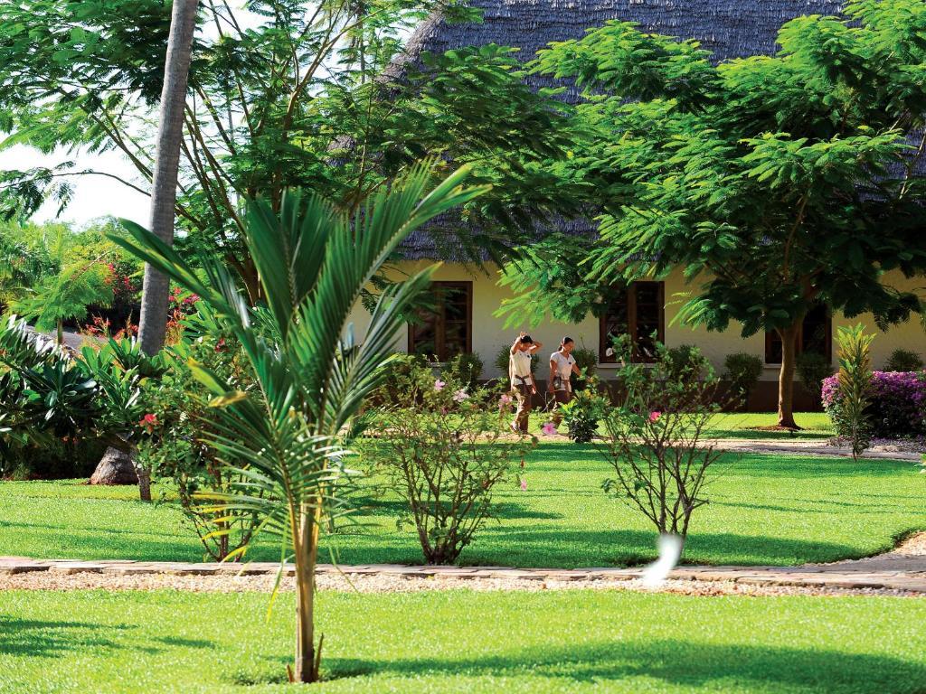 Neptune Pwani Beach Resort & Spa - All Inclusive Kiwengwa  Exterior foto