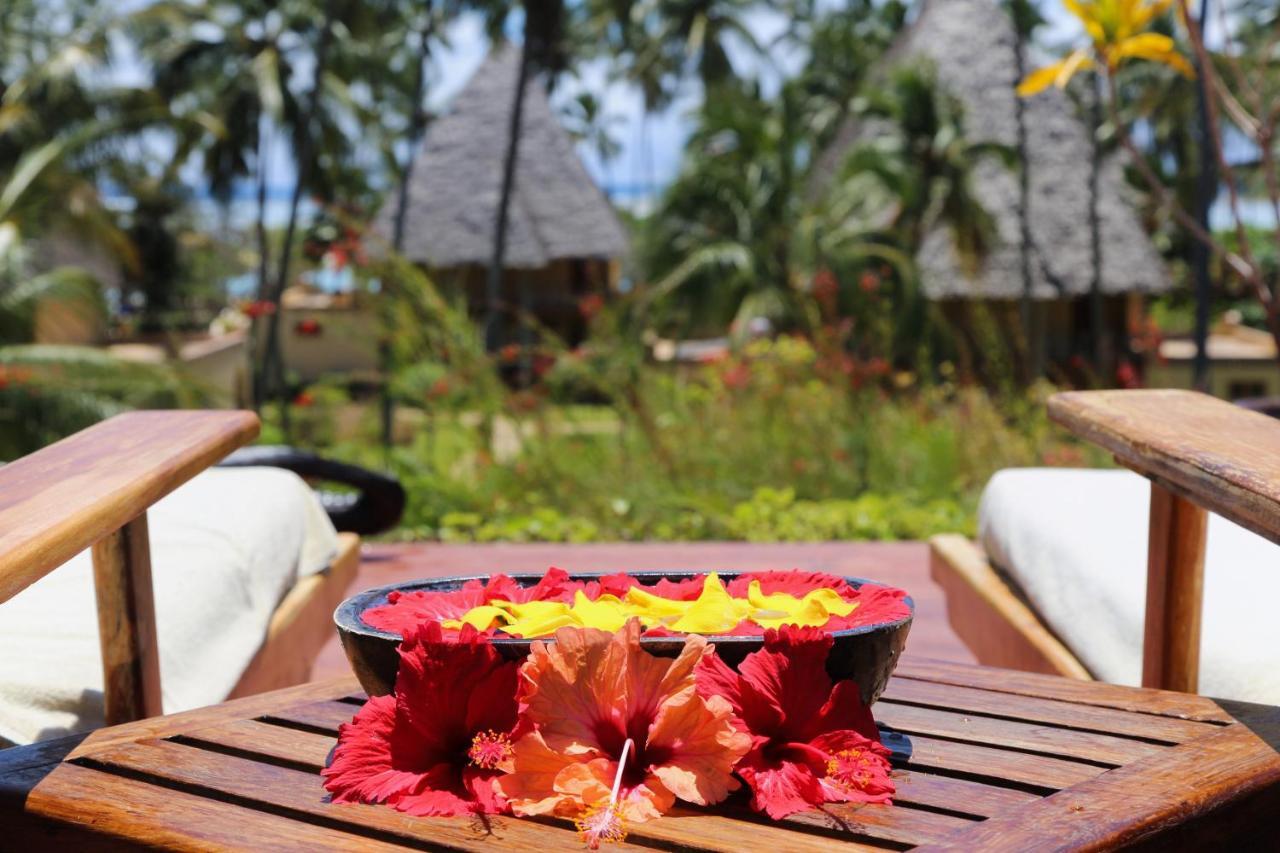 Neptune Pwani Beach Resort & Spa - All Inclusive Kiwengwa  Exterior foto