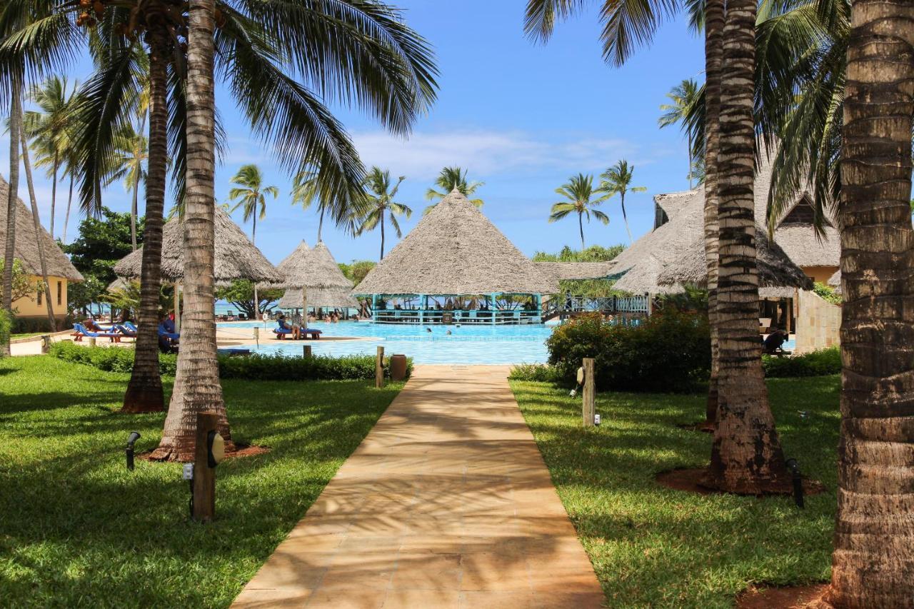 Neptune Pwani Beach Resort & Spa - All Inclusive Kiwengwa  Exterior foto