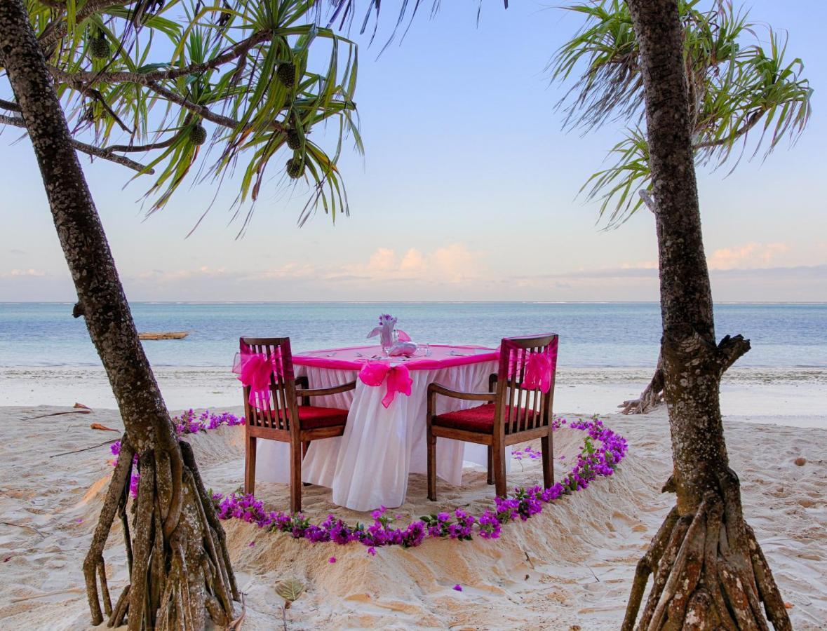 Neptune Pwani Beach Resort & Spa - All Inclusive Kiwengwa  Exterior foto